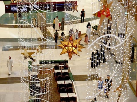 UAE's malls and stores are in for a bonanza as consumers reset their weekend schedules. F&B and entertainment businesses too will be big winners.