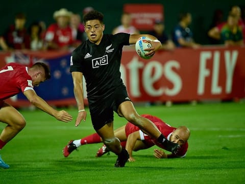 New Zealand were declared champions in both men and women's sections as the remaining fixtures of World Rugby Sevens Series was cancelled on Tuesday.
