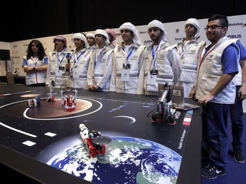UAE Space Agency hosts a number of activities for students