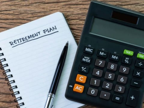 4 ways to tame financial stress and save for retirement