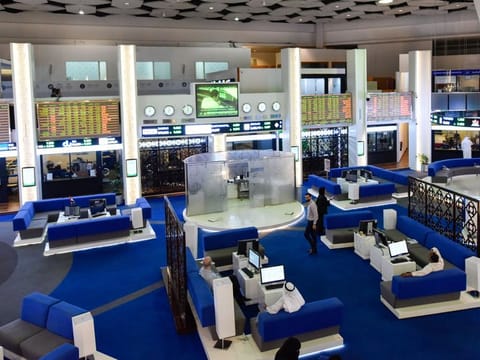 UAE investors decided it was time give battered stocks some respite in early trading on Wednesday.