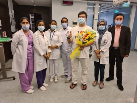 Francis Nartafeliciano, the last COVID 19 patient Canadian Speciality Hosptial, being discharged after four months. The hospital is now COVID free.