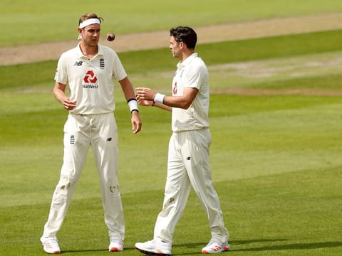 Stuart Broad (left) hopes he and James Anderson can play a key part in a busy Test season for England through till 2022.