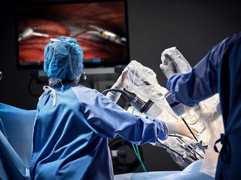 Courtesy of Intuitive Surgical
