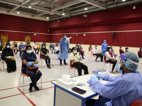Covid testing residents of UAE