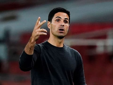 Arsenal manager Mikel Arteta is allowing his players to express themselves on the pitch, says Gunners fan Mikael Arteta.