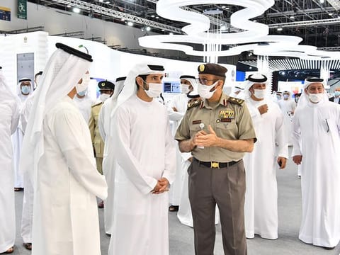 Sheikh Hamdan Bin Mohammad bin Rashid Al Maktoum, Crown Prince of Dubai, visited GDRFA’s platform and was welcomed by Major General Mohammad Al Marri, Director General of GDRFA-Dubai.