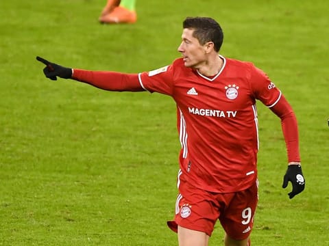 Bayern Munich's Robert Lewandowski celebrates.