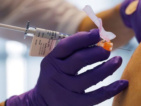 Denmark leads the EU in vaccinations against the coronavirus thanks to a swift and smooth roll-out.