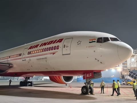 Shivani Manhas, one of the four pilots who operated Air India's inaugural San Francisco-Bengaluru flight said, "It was an exciting experience since it was never done before. It took almost 17 hours to reach here."