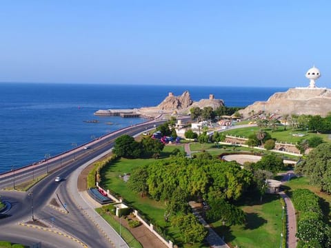 The welcome programme will include events and activities, most notably the World Cup Fans Festival, which will be held at the Oman Convention and Exhibition Centre to provide a festive atmosphere for the football cup fans.