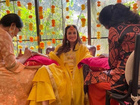 Dia Mirza at her mehendi ceremony.