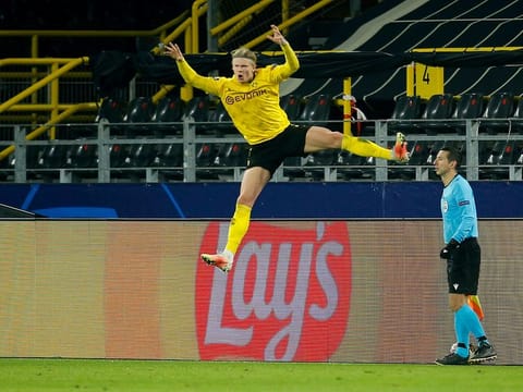 Borussia Dortmund's Erling Braut Haaland celebrates scoring their second goal.