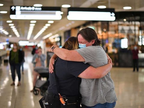 International travel must be allowed and not be under the permanent shadow of vaccination checks, says IATA.