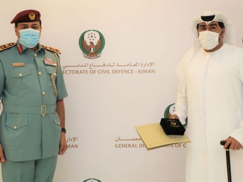 Brigadier General Abdul Aziz Al Shamsi handed over a certificate of appreciation and a memorial shield to Ahmad Mohammad Al Raisi.