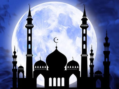 The Islamic calendar follows the lunar cycle. It is almost eleven days shorter than the solar calendar. Illustrative image.