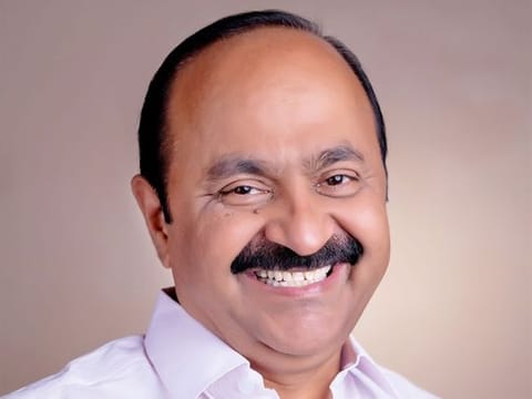 Congress-led UDF set to form government in Kerala with 21-member cabinet