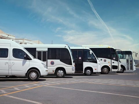 RTA reports surge in licensed firms and 500,000 vehicles in 2025.
