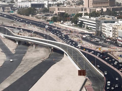The new bridge provides smooth traffic flow in the direction of Shindagha Tunnel.