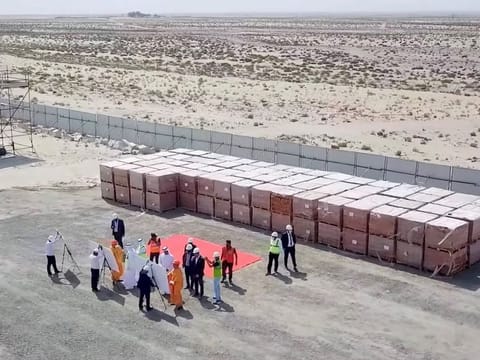 Emirati officials joined a ceremony related to the new construction phase held at the Abu Dhabi temple site after the arrival of the first batch of carved and semi-carved pink sandstones from India.