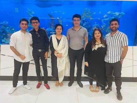 Sourav Ganjuly with Anis Sajan and family