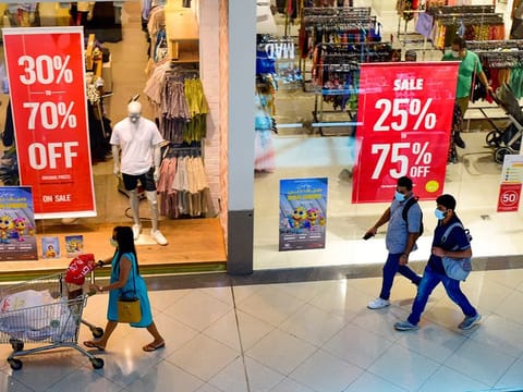 File picture of sales during a previous edition of DSS at Deira City Centre