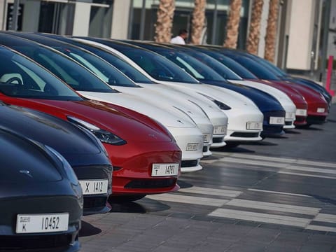 Tesla said it was not aware of any warranty claims, field reports, crashes, injuries, or deaths related to the recall.