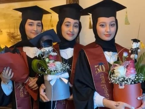 The Jordanian triplet sisters.