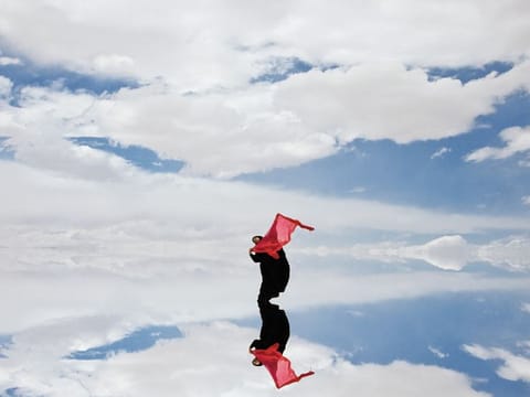 Ma Lam Tabki (Unless weeping), 2014; from the series “Silsila”, 166 cm x 250 cm, C-print mounted to Diasec