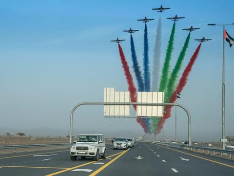 Sheikh Mohammed bin Rashid and Sheikh Mansour bin Zayed at the inauguration ceremony.