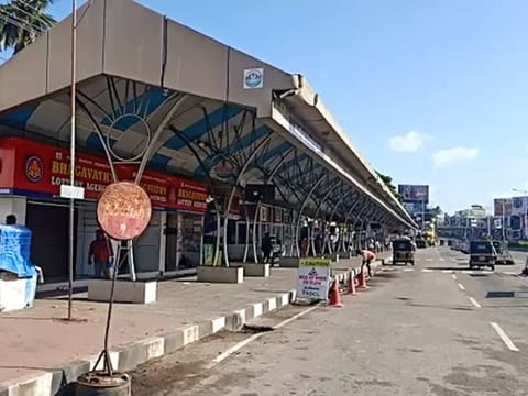 A view of the deserted street of East Fort as the State Government induces COVID-19 weekend lockdown, in Thiruvananthapuram on Saturday, July 31, 2021.