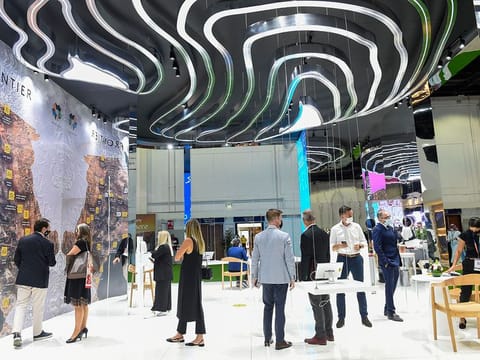 The Gulf is now witness to an unprecedented wave of new urban mega-destinations. Right use of technology can help out with the costs.