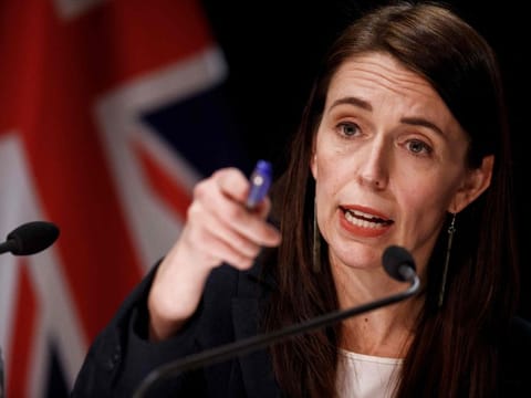 New Zealand Prime Minister Jacinda Ardern said: It’s clear there is no widespread transmission of the virus in Auckland, but so long as we have new cases emerging, there are risks.