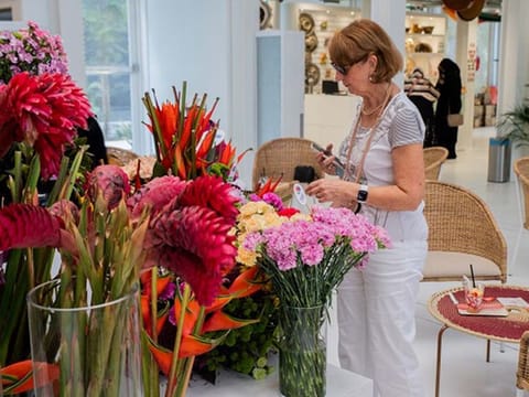 The Colombia Pavilion has showcased the thousand distinct species of flowers it is home to, so visitors could enjoy their beauty and diversity.
