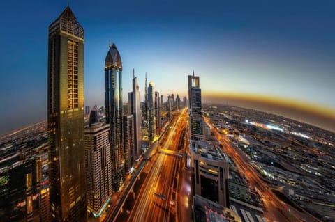 Non-oil activities accounted for 74.6 per cent of the UAE’s total real GDP, while the oil sector contributed 25.4 per cent.