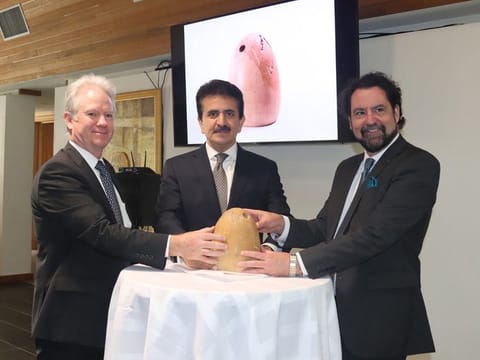 A stone aniconic weight dating from the 3rd millennium BCE was handed over to Pakistan by the Australian Government on December 8, 2021.