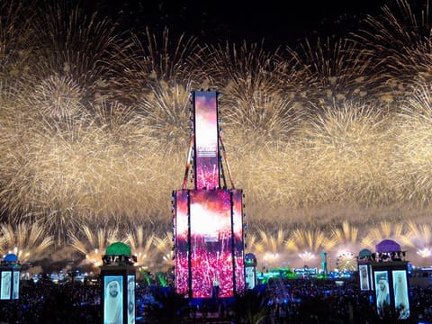 File picture of New Year's fireworks at Sheikh Zayed Festival