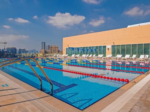 Jumeirah Village Circle (JVC) residents and the general public can book a free assessment to identify their swimming level before signing up for the sessions.