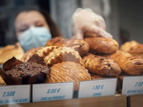 Food prices are soaring, and that could soon start hitting consumers in their pockets. (Image used for illustrative purposes.)