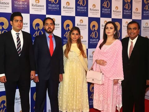 From left to right: Akash Ambani, Anant Ambani, Isha Ambani, Nita Ambani, and Mukesh Ambani.