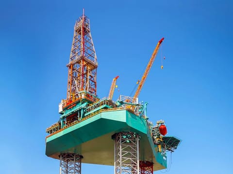All four premium offshore drilling units are expected to join the company’s fleet by year-end.