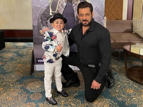 Abdu Rozik and Salman Khan