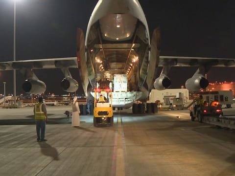 Food items being loaded on UAE plane bound for Mauritania