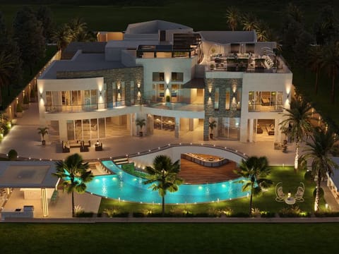 It was a year ago that Abbas Sajwani launched his own property firm, AHS, and which bought older high-end homes and then put them through a makeover.