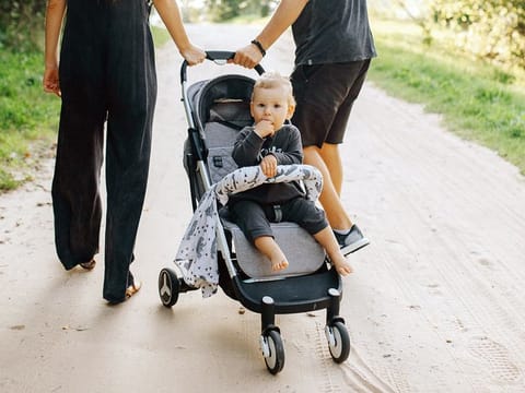 Mums and dads will usually want a buggy that can accommodate their growing child, from infancy all the way to preschool age.