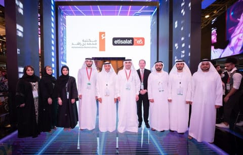 Key officials at the ceremony to sign an agreement between Mohammed bin Rashid Library Foundation and etisalat by e&, MBRL’s Golden Partner.