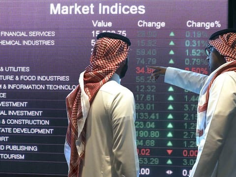 Luberef operates two production facilities on Saudi Arabia's west coast, producing various base oils and byproducts including asphalt, marine heavy fuel oil and naphtha