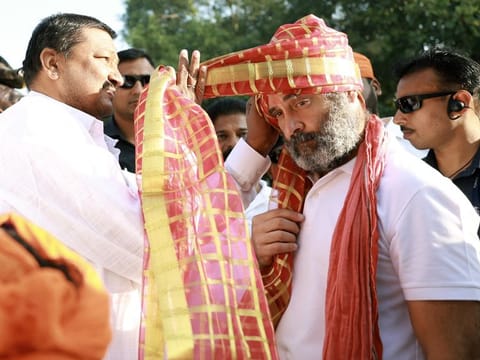 A turban being tied on Congress leader Rahul Gandhi during the party's Bharat Jodo Yatra, on Sunday.
