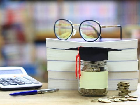The financial literacy progam will be offered to students irrespective of their background.