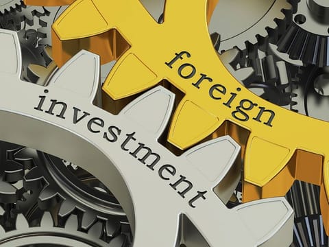 If only more investors looked outside of their home turfs in allocating funds, they could have done a lo better.